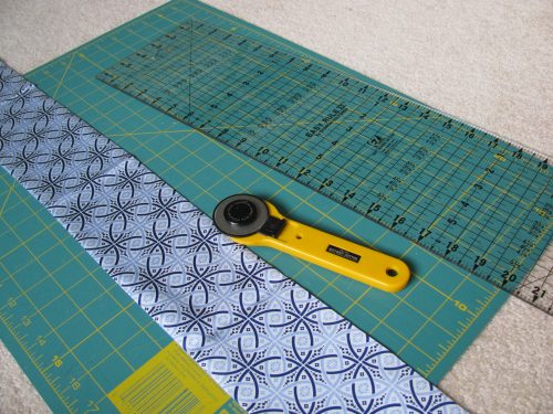 rotary cutter and mat, 291