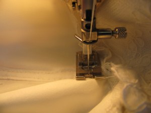 sewing blog 003 topstitch other end of boning