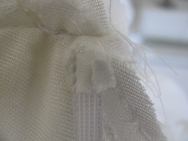 sewing blog 008 ribbon over the edge of the boning