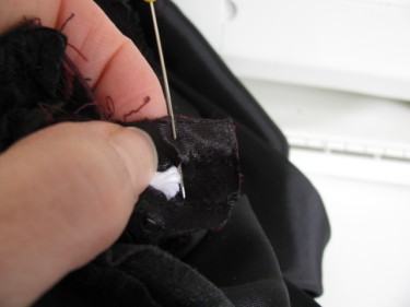 pin edges of fabric strip right sides together, altering a dress with piping, 1134
