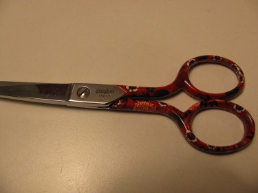 close up of gingher scissors, 1387