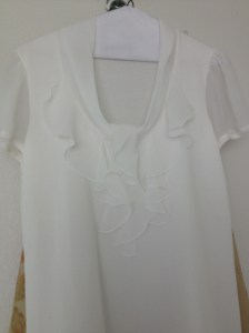 altering a blouse with a low neck, 1362