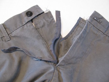 ripped out both sides of jean zipper, 7133