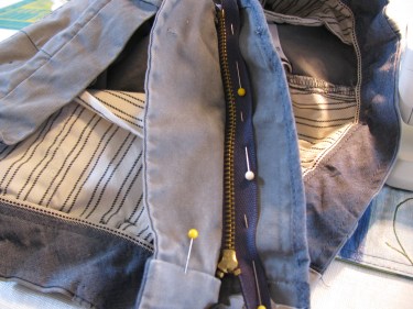 pin jean zipper to tab, 7139