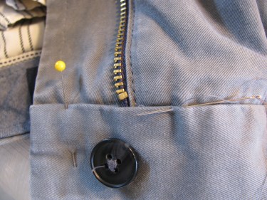 hand stitch opening of waistband for jean zipper, 7146