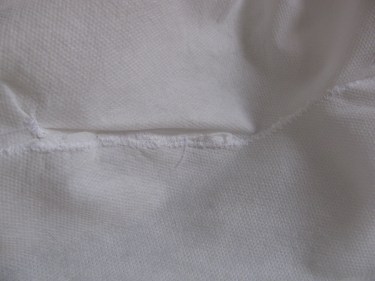 zig zag temporary stitching for a mattress pad, IMG_7530