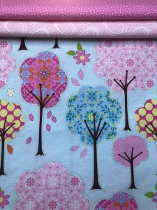 4236, coordinating fabrics for pillowcase with french seams