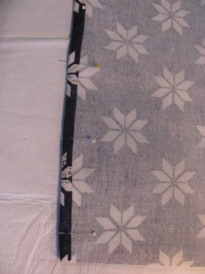 9170, stitch the edge of the overlap, pillow cover