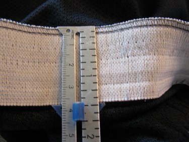 8361, Measuring the elastic on shorts 