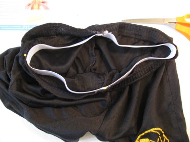 8375, matching the elastic to the waistband of the garment, replacing the elastic in shorts