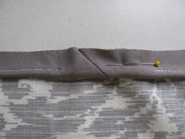 9383, pin and stitch the piping in place